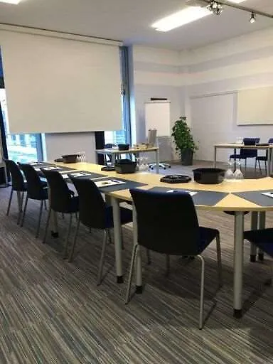 ****  Livenwork Hotel & Coworking Gvz Ingolstadt Allemagne